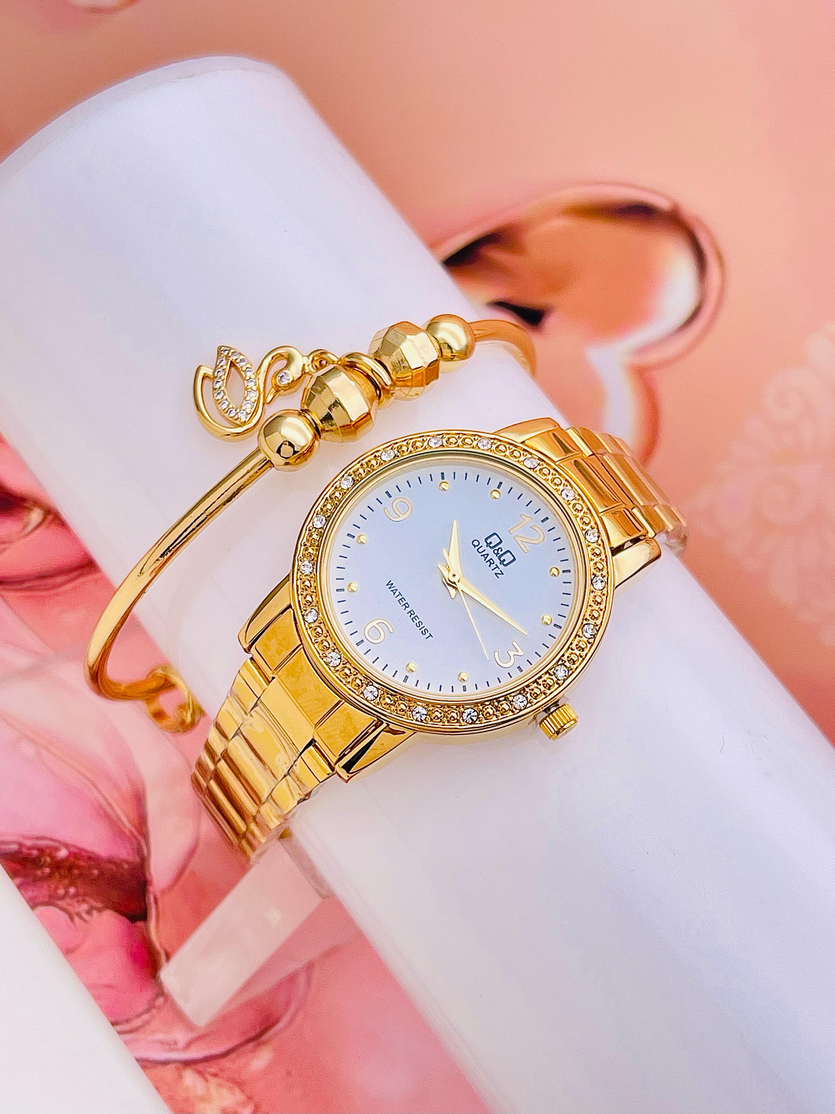 Reloj Q&Q Style Yess Lady Piedras